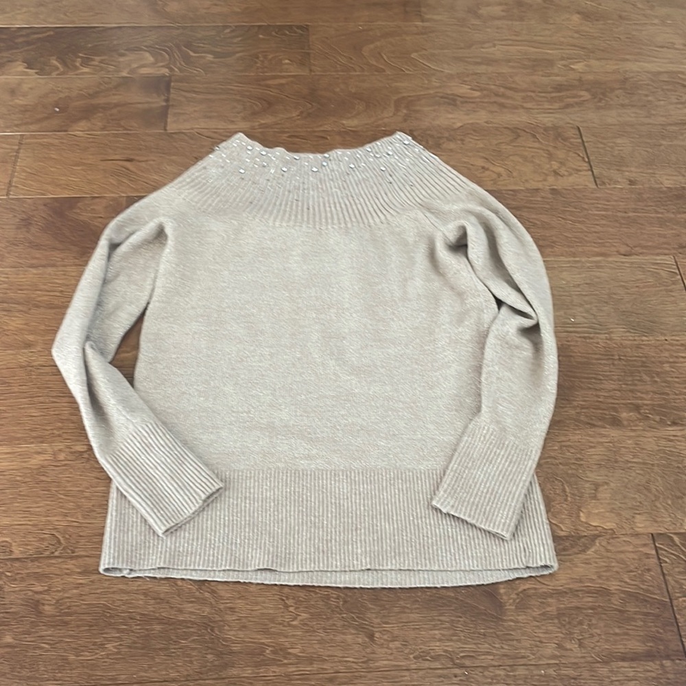 tan size small sweater